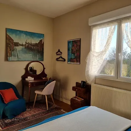Bed & Breakfast La Citadelle Sainte-Genevieve-les-Gasny